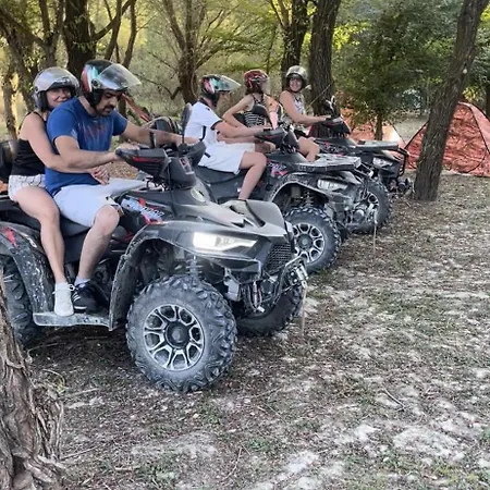 Campismo de Luxo Silvano *